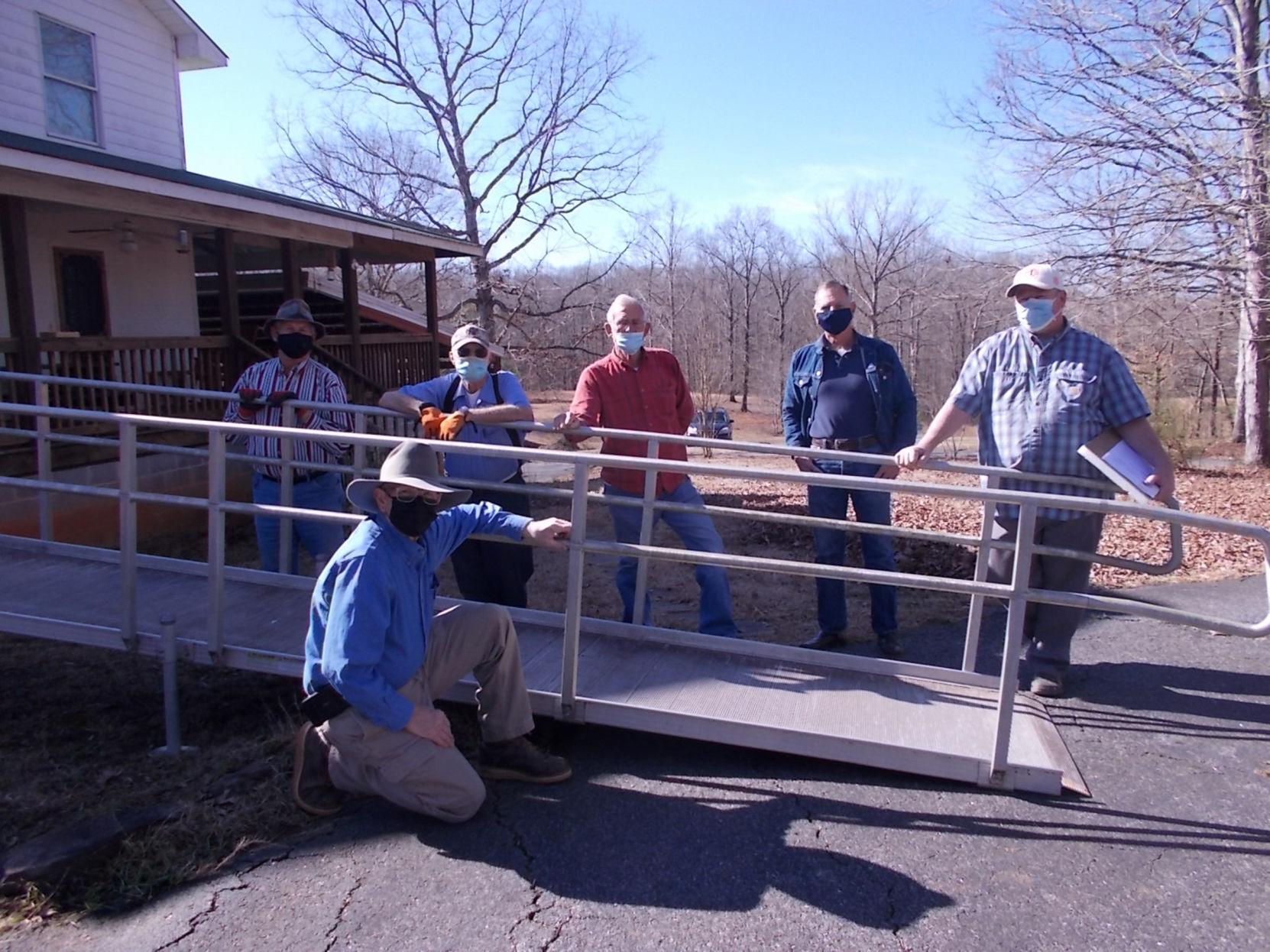 Rotary Club assembles ramp for Smith family